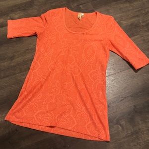 BKE lace top size medium.